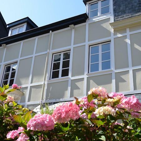 Villa Le Petit Maur Spa Exterior foto