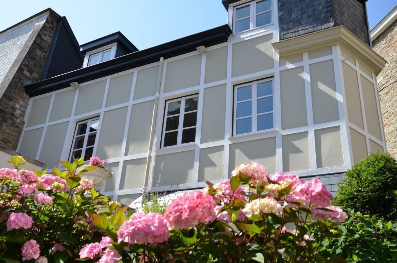 Villa Le Petit Maur Spa Exterior foto